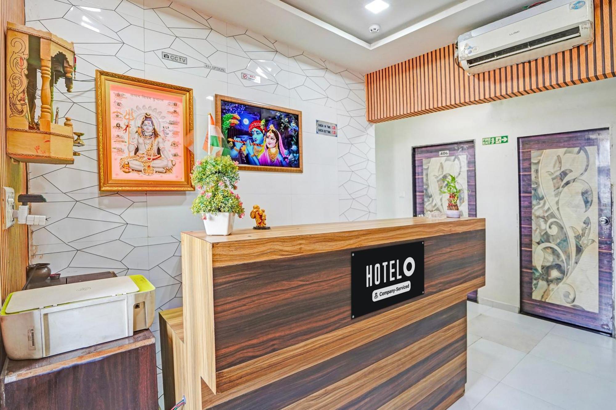 Hotel O S. G. Highway Formerly I Land Park Ahmedabad Exterior photo